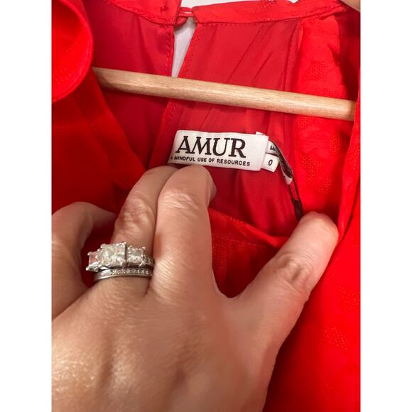 NWT Amur Ruffled Gathered Floral-Jacquard Lined Cap Sleeve Hi-Lo Dress Red Sz: 0 - Picture 7 of 9